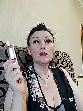 HelgaDennis online show from 1, 7, 2026