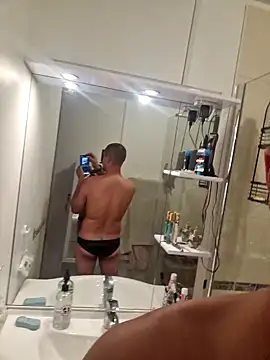 Justfunfree online show from 29, 5, 2026