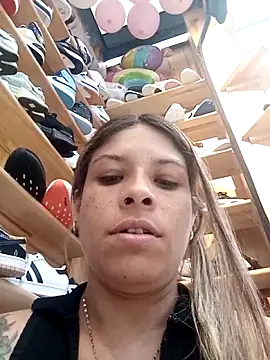 Snapshot of alanna6950 chatting on 3, 6, 2026 alanna6950 online show from 3, 6, 2026