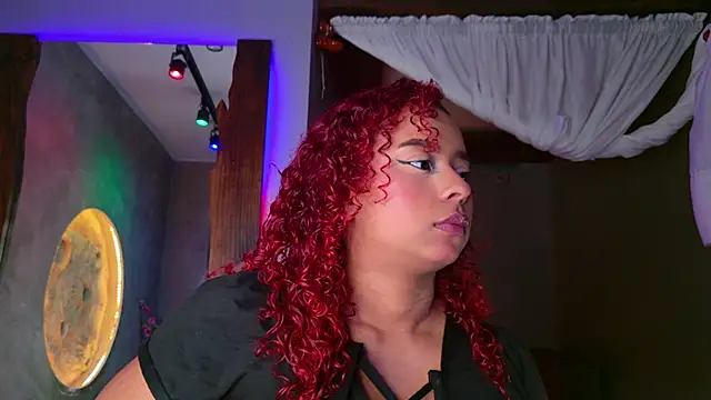 lara curly online show from 22, 7, 2026