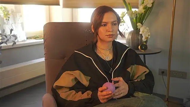 Snapshot of ArleneShry chatting on 22, 3, 2026 ArleneShry online show from 22, 3, 2026