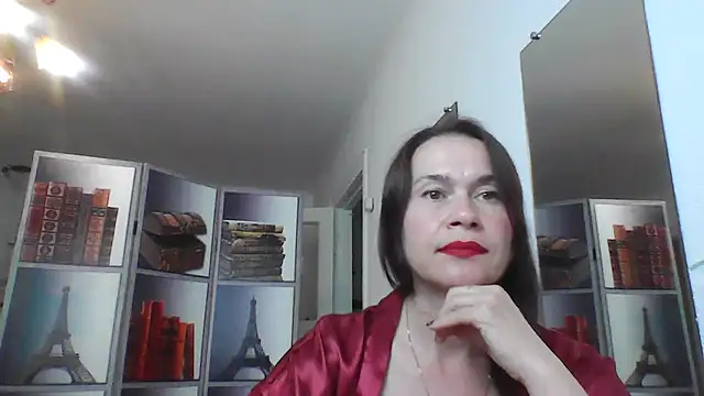 Selena Moo online show from 5, 7, 2026