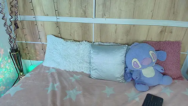 Snapshot of Rapthalia_ chatting on 22, 3, 2026 Rapthalia online show from 22, 3, 2026