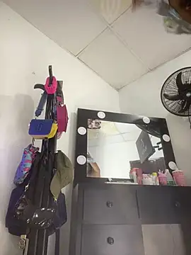 Blowjob-Queen  online show from 29, 7, 2026