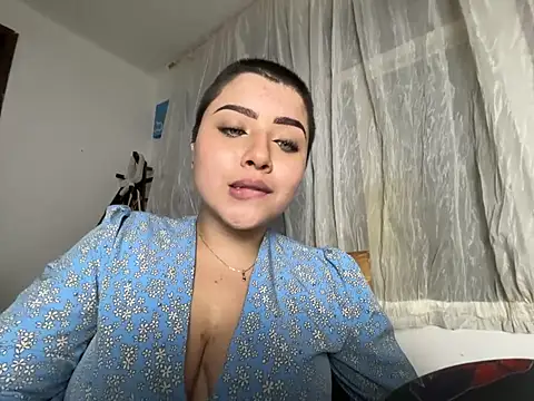 CamilaRougee online show from 30, 7, 2026