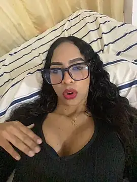 Midnightcatt online show from 25, 4, 2026