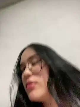 Snapshot of alondraas chatting on 21, 3, 2026 alondraas online show from 21, 3, 2026