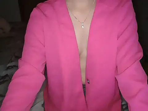Snapshot of urvashi_rai chatting on 13, 6, 2026 urvashi rai online show from 13, 6, 2026