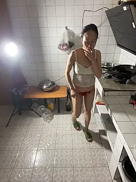 lilysister66 online show from 24, 5, 2026
