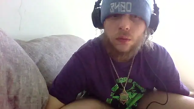 alejandro69420 online show from 19, 4, 2026