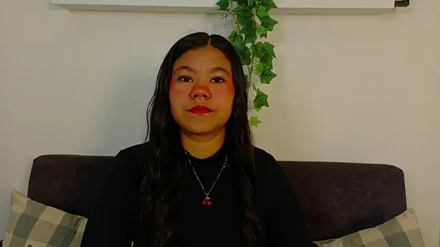 AhslyEvans   online show from 20, 4, 2026