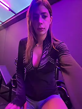zelyramonvielly online show from 27, 6, 2026