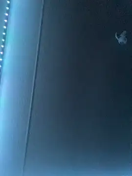 Bigcock127 online show from 17, 4, 2026