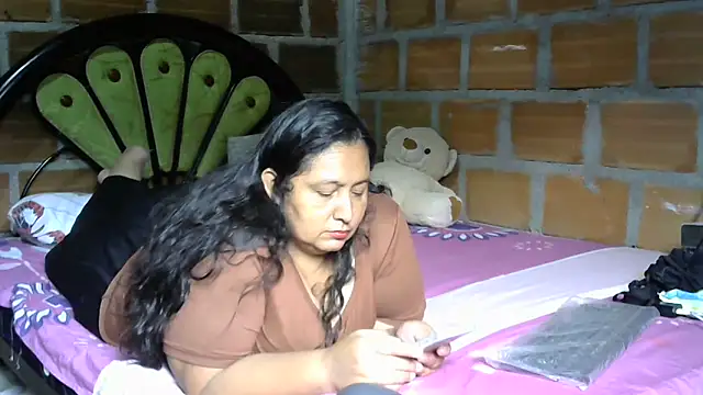 Snapshot of tistmature-69 chatting on 19, 6, 2026 tistmature-69 online show from 19, 6, 2026