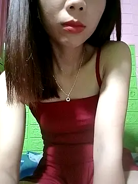 AmyLinee01 online show from 18, 4, 2026