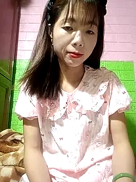 AmyLinee01 online show from 23, 4, 2026