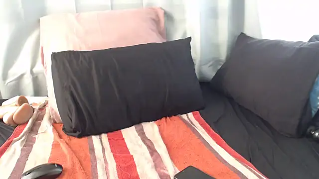 Lucia-boobs online show from 23, 7, 2026