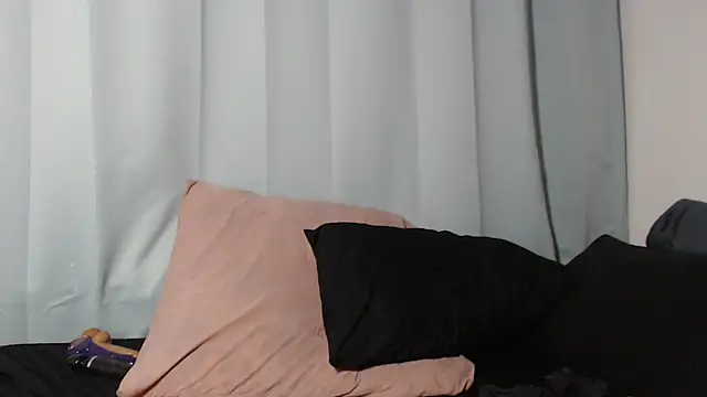 Lucia-boobs online show from 24, 7, 2026