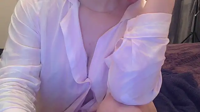 Snapshot of mery_lou20252 chatting on 10, 4, 2026 mery lou20252 online show from 10, 4, 2026