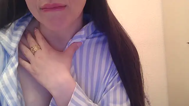 Snapshot of mery_lou20252 chatting on 28, 4, 2026 mery lou20252 online show from 28, 4, 2026