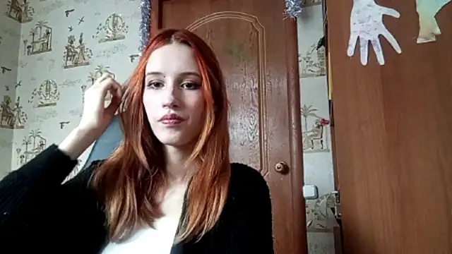 Snapshot of SirenFrost chatting on 24, 3, 2026 SirenFrost online show from 24, 3, 2026