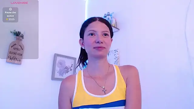 sofy bonnet1 online show from 2, 4, 2026