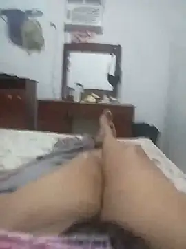 sexymomsn online show from 10, 7, 2026