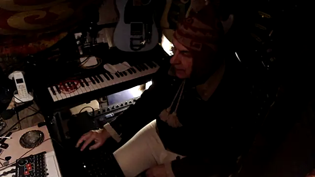 Snapshot of nicobite007 chatting on 22, 3, 2026 nicobite007 online show from 22, 3, 2026