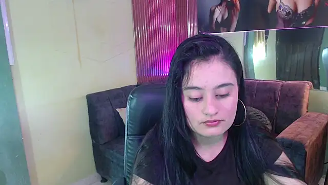 Snapshot of gabriela_tm1 chatting on 28, 5, 2026 gabriela tm1 online show from 28, 5, 2026