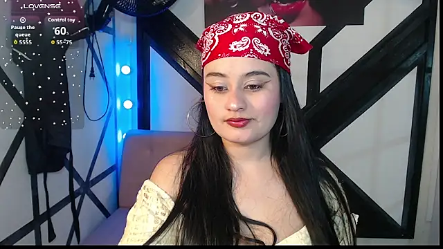 Snapshot of gabriela_tm1 chatting on 8, 6, 2026 gabriela tm1 online show from 8, 6, 2026