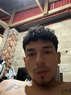 calientechicoloko online show from 2, 4, 2026