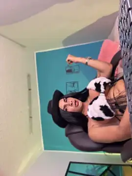 Honey  kiss online show from 26, 6, 2026