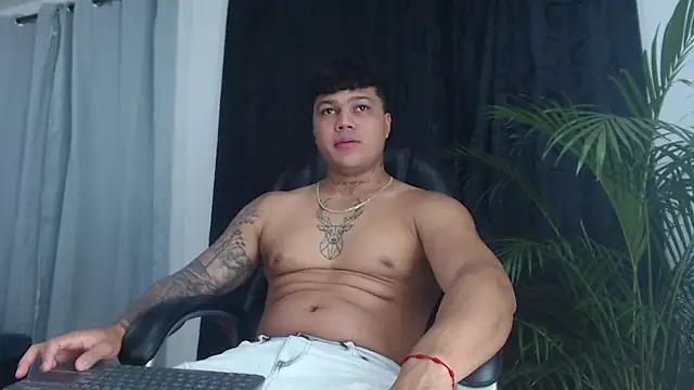 Snapshot of Pedro_x777 chatting on 4, 4, 2026 Pedro x777 online show from 4, 4, 2026