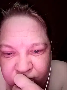  Yourpussy  online show from 25, 4, 2026