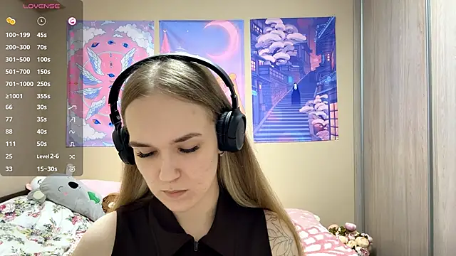 DenitaSpace online show from 7, 4, 2026