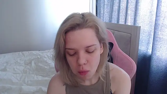 TenderChloe online show from 10, 6, 2026
