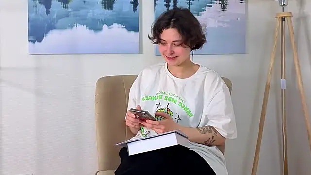 Snapshot of JazminViehman chatting on 23, 3, 2026 JazminViehman online show from 23, 3, 2026