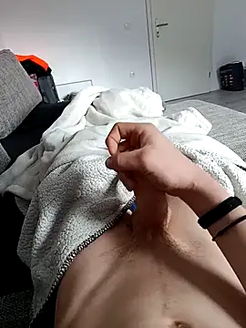 Snapshot of matthi898 chatting on 27, 3, 2026 matthi898 online show from 27, 3, 2026