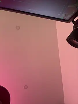  spencer boy online show from 2, 4, 2026