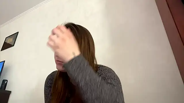 Snapshot of NosyFuel chatting on 23, 3, 2026 NosyFuel online show from 23, 3, 2026