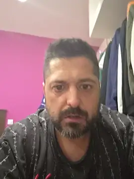 Muchos cogios online show from 4, 8, 2026
