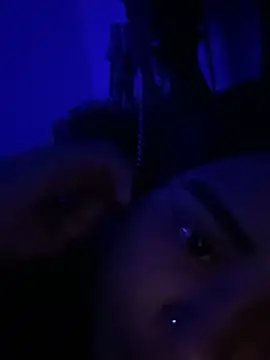 Valerials online show from 7, 4, 2026