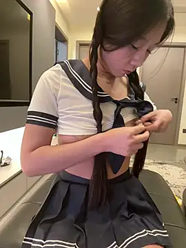 xiaoxiong168 online show from 17, 5, 2026