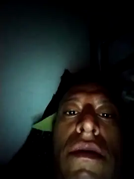 jirafa1995 online show from 27, 4, 2026