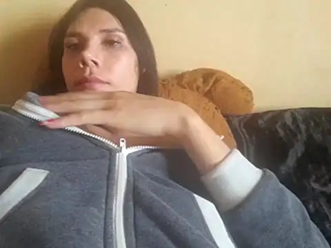 Snapshot of GinaLaFenix chatting on 1, 8, 2026 GinaLaFenix online show from 1, 8, 2026