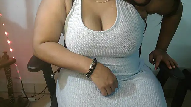 Choco QueenX online show from 3, 5, 2026