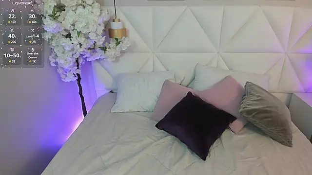 Mariana santana online show from 24, 3, 2026