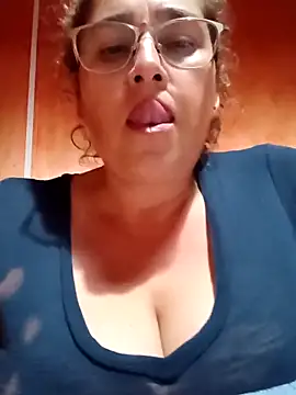 Snapshot of pechona chatting on 7, 4, 2026 pechona online show from 7, 4, 2026