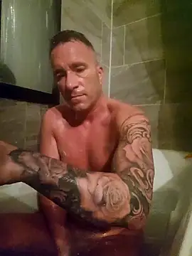 Cutecamboy4you online show from 17, 4, 2026