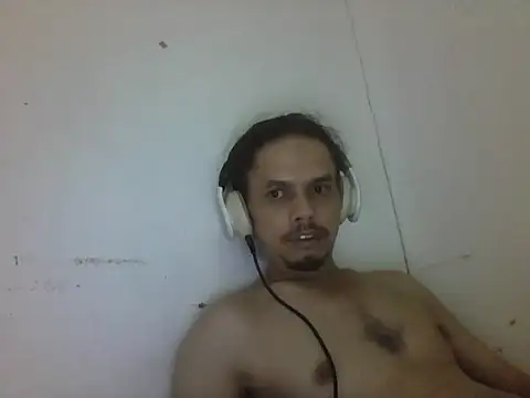 Raku2386 online show from 13, 4, 2026